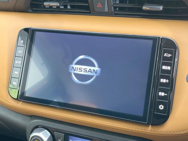 �y�����i�r�z�l�C�̏����i�r�𑕔����Ă���܂��B�i�r�̎g���₷���͂������A�I�[�f�B�I�@�\���[��!�L�����v�◷�s�͂������A�ʋ΂┃�����ȂǕ��i�̃h���C�u���y�����Ȃ�͂���