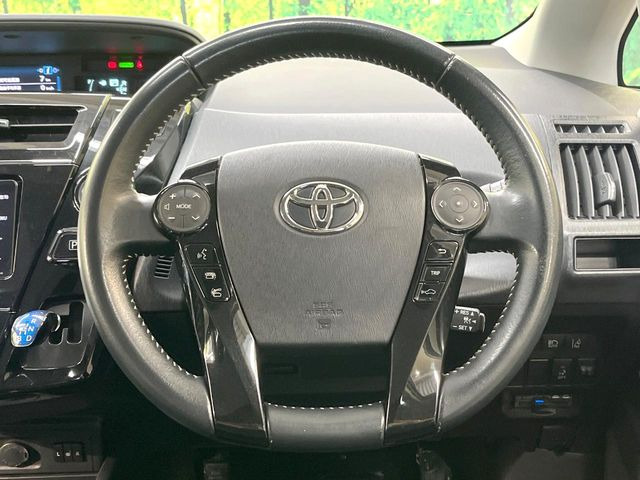 ステアリングも使用感が少なく、きれいな状態となっております♪