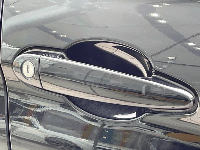 ���R���t�H�[�g�A�N�Z�X(�X�}�[�g�G���g���[�V�X�e��):�L�[���������Ă��邾���ŊJ���E�{������G���W���X�^�[�g�܂ő���\!