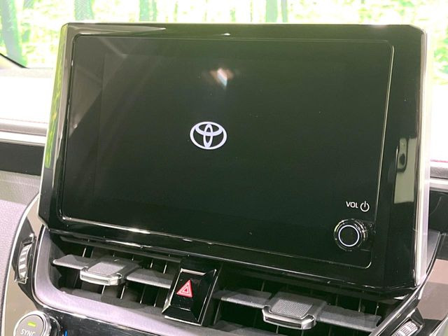 �y8�C���` �f�B�X�v���C�I�[�f�B�I�z���ʂ̃f�B�X�v���C��AppleCarPlay��AndroidAuto�����p�\�B�傫�ȉ�ʂŃX�}�z�i�r�A�v���������p���������܂���