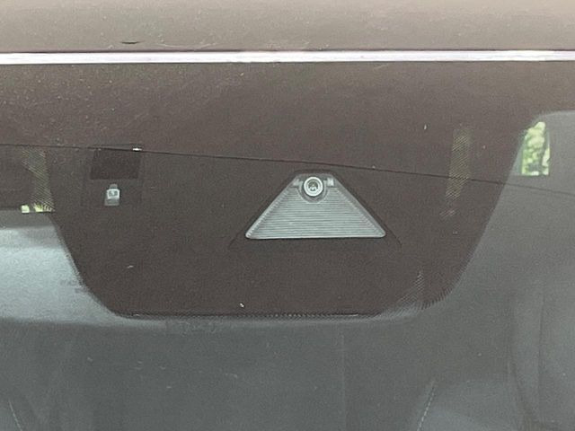 �y�A�h�o���X�h�X�}�[�g�V�e�B�u���[�L�T�|�[�g�z�ᑬ���s���ɑO���̎ԗ�����F�����A�Փ˂������Ȏ��͌x��ƃu���[�L�ŏՓˉ���Ɣ�Q�y�����A�V�X�g�B�����S�Ƀh���C�u�����y���݂��������܂��B