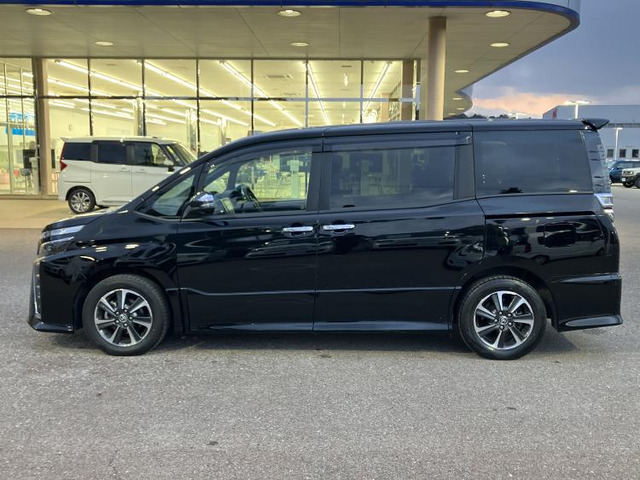 ヴォクシー2.0 ZS 煌III