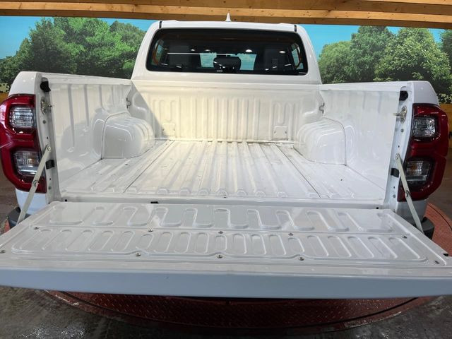 �ύڗ�500kg�̍L�X�Ƃ����f�b�L�́A�V�т���d���܂ő��p�r�Ɏg���܂��B�x�b�h���C�i�[��g�m�J�o�[�̎��t���������k��������