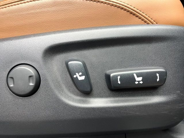 【前席パワーシート】スイッチ一つで簡単にシートの微調整が可能!電動だから力もいりません!快適なシートポジションにセットして、快適なドライブをお楽しみください。