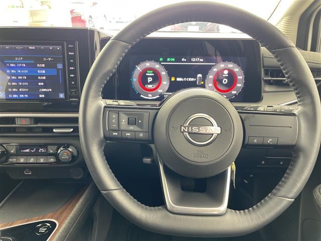 ノートオーラ1.2 G レザーエディション