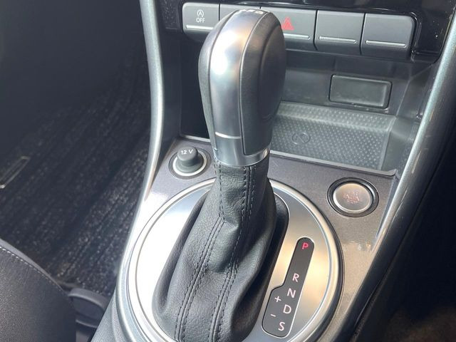 ��MT���[�h�t��AT:�ʏ�͎����ł����Ȃ���ϑ�(�M�A�`�F���W)���h���C�o�[�̑���ɂ���ĈӐ}�I�ɕς�����V�X�e���ł��B����w���i�̃h���C�u�����y���݂��������܂�!