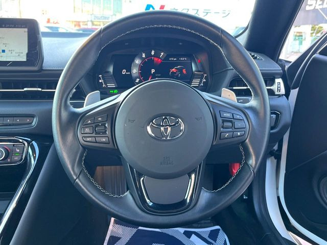 �y�����v�����X�e�A�����O�z�㎿�Ȋv���g�p���邱�ƂŁA��ɂ����������݂ƂĂ��^�]���₷���n���h���ł���