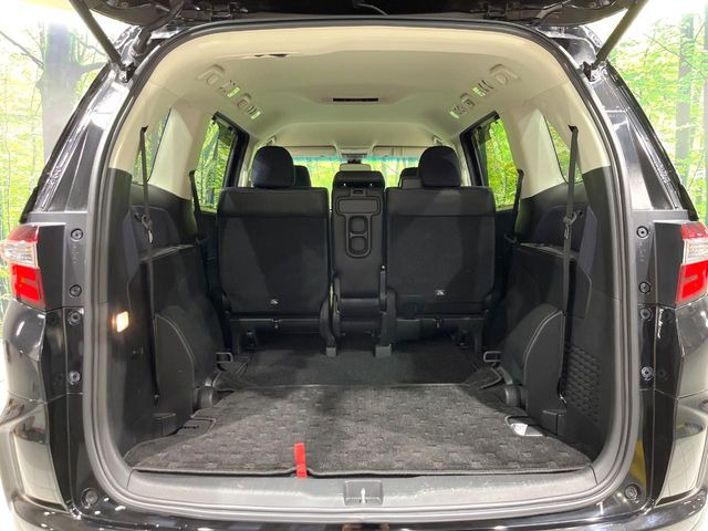 ���Q�b�W���[���́A��e�ʂ̃X�y�[�X���m�ہB���i�̂����������烌�W���[�܂ŁA���L�����􂵂Ă���܂�!�܂��A���A�V�[�g��|�����ƂŃo���G�[�V�����L���ɂ��g�����������܂��B