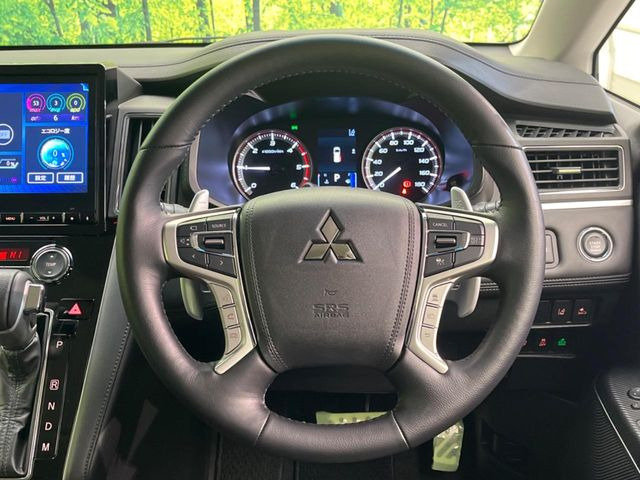 �y�����v�����X�e�A�����O�z�㎿�Ȋv���g�p���邱�ƂŁA��ɂ����������݂ƂĂ��^�]���₷���n���h���ł���