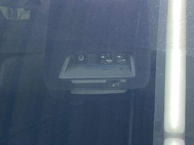 �y�g���^�Z�[�t�e�B�Z���X�z���s���ɑO���̎ԗ�����F�����A�Փ˂������Ȏ��͌x��ƃu���[�L�ŏՓˉ���Ɣ�Q�y�����A�V�X�g�B�����S�Ƀh���C�u�����y���݂��������܂��B