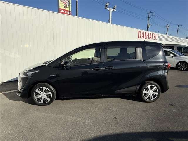 シエンタハイブリッド 1.5 G クエロ