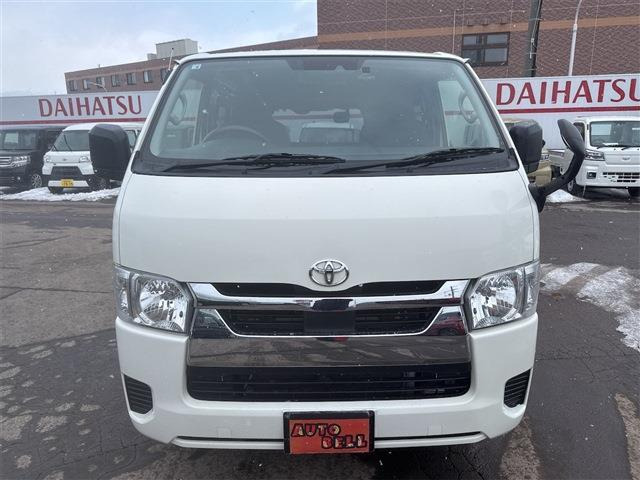 �S��3����3000km�̖����ۏؕt�ł�!���̂ق��A�L���ۏ؂����p�ӂ������Ă���܂�!���ۏ؂����t���ł��Ȃ��Ԏ���������܂��B�ڂ����͉c�ƃX�^�b�t�܂ł��₢���킹��������!