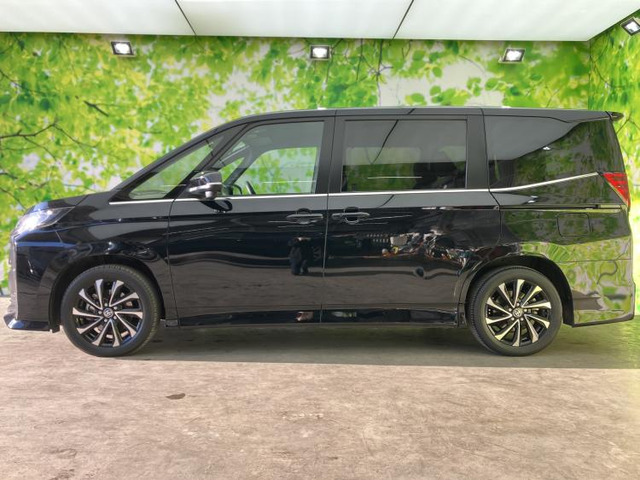 ノア1.8 ハイブリッド S-Z