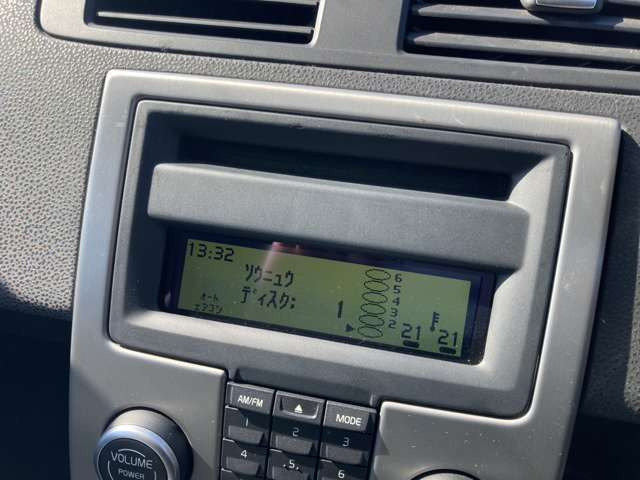 �ׂ����X�C�b�`��@�\�Ɋւ��Ă͒��J�ɐ��������Ă��������܂��B