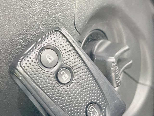 �y�L�[���X�z�������ꂽ�ꏊ����ł��{�^����Ńh�A�̊J���E�{�����ł���̂łƂ��Ă��֗�!�h�A�̌�������ɏ������邱�Ƃ�����܂����