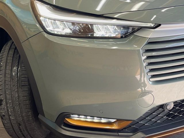 �yLED�w�b�h���C�g�z���V����ԑ��s�����ǍD�Ȏ��E���m�ۂ����S���ĉ^�]�ł��鍂�P�xLED�w�b�h���C�g�𑕔�!�_�����x�������A����d�͂��}�����Ă��܂��B