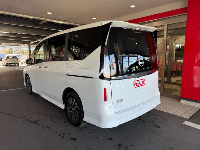 セレナ2.0 ハイウェイスターV