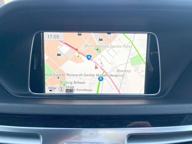 ���x���c�����i�r:��̊��̂���i�r�́A����������ԓ������o���Ă���܂��BBluetooth�Đ��ȂǃI�[�f�B�I�@�\���[�����Ă���܂��̂ŁA�^�]�����y���߂܂���