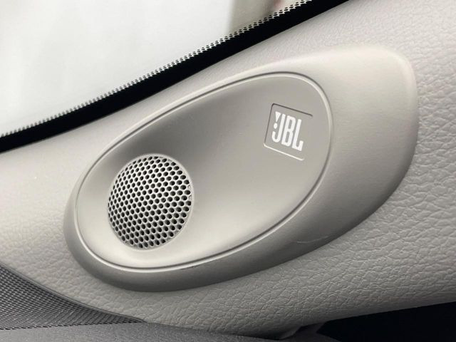 �yJBL�T�E���h�V�X�e���z���x�ȃ`���[�j���O�\�͂����ڂ���Ă���A�������ȉ��y�����y���݂��������܂���