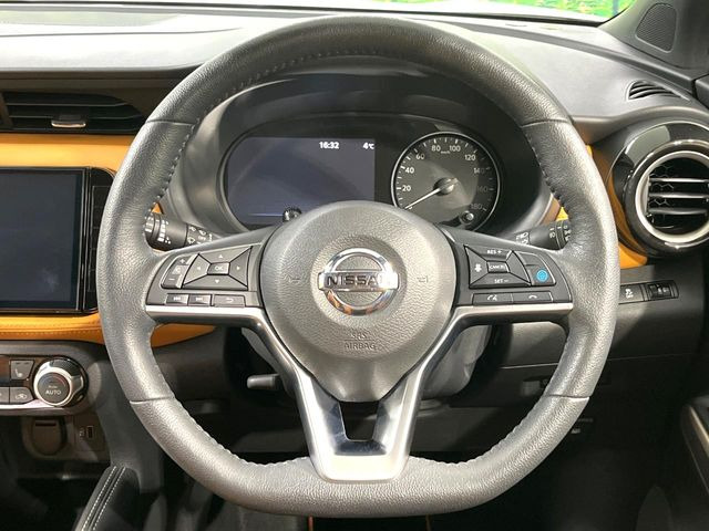 �y�X�e�A�����O�X�C�b�`�z�^�]���A�O������ڐ������炷���ƂȂ��A�I�[�f�B�I���̑��삪�\�ȕ֗��@�\!���S&���K�ȃh���C�u�����o���Ă���܂���