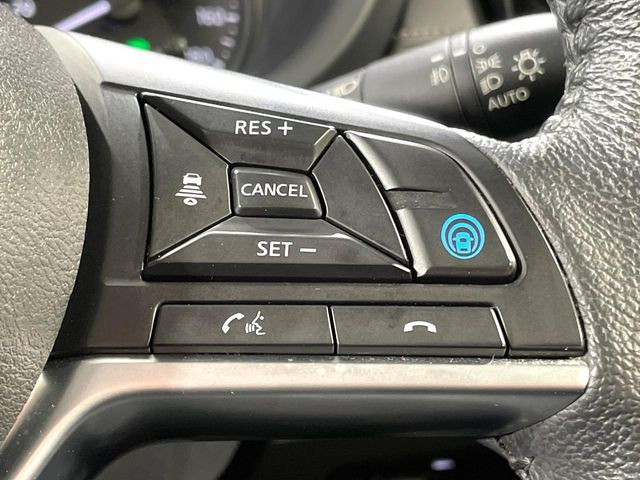 �y�v���p�C���b�g�z�������H�ł̒��������s���y��!!�a�؎��Ə��񑖍s�̃V�[���ŁA�A�N�Z���E�u���[�L�E�X�e�A�����O�������Ő��䂵�A�������^�]�̕��S���y�����Ă���܂���