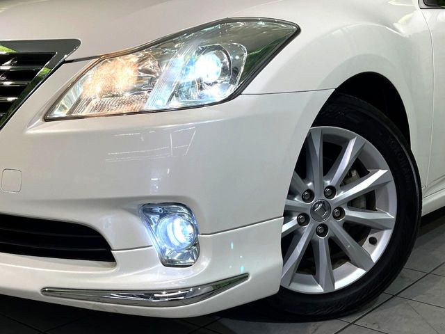 �yHID�w�b�h���C�g�z���ɖ��邭�O�����Ƃ炵�Ă����̂ŁA���V����Ԃ̑��s�������E�ǍD�ň��S���Ă���肢�������܂��B