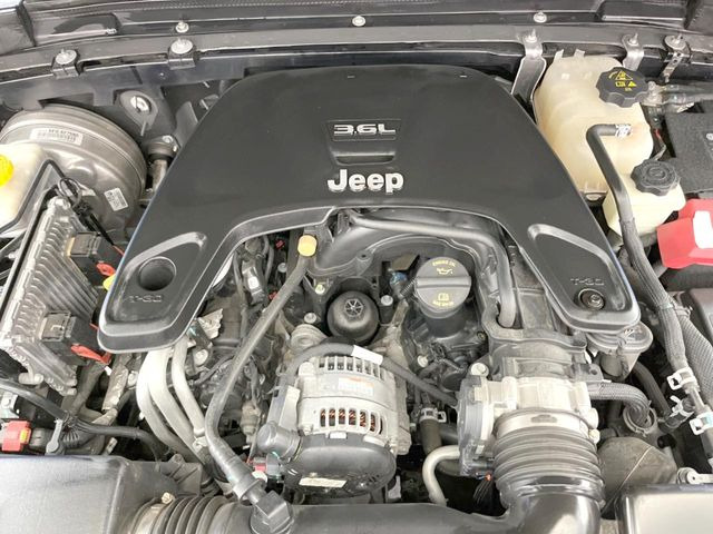 �����X�ł́A�e���[�J�[�̐�p�f�f�e�X�^�[�𓱓��B���Ǝ��i�����e�N�j�J���X�^�b�t���풓���Ă���܂��̂ŁA������̍ۂɂ����S���Ă����p���������܂��B