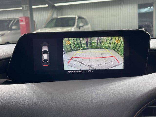 �y360&deg;�r���[���j�^�[�z��p�̃J�����ɂ��A�ォ�猩���낵���悤�Ȏ��_��360�x�N���}�̎��͂��m�F���邱�Ƃ��ł��܂������p�������m�F���₷���A�����ꏊ�ł̐؂�Ԃ��⒓�Ԃ��X���[�Y�ɍs���܂��B