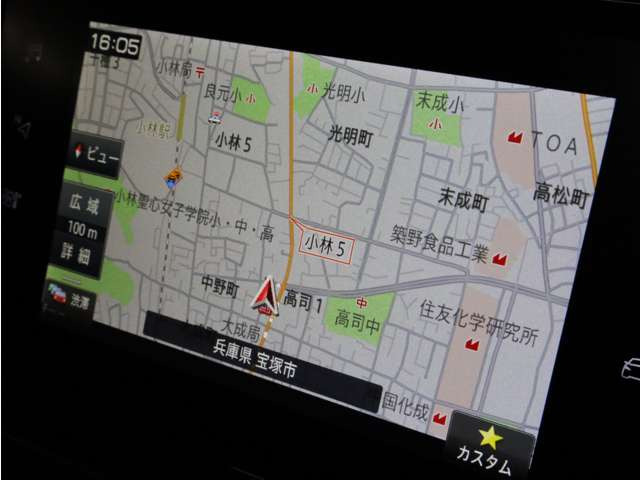 C3エアクロスSUVシャイン ブルーHDi ディーゼル