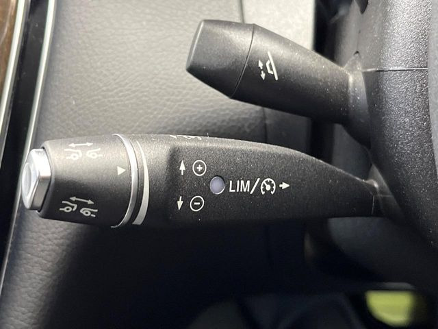 ���f�B�X�g���j�b�N�v���X:�s�s�A�x�O�A�������H�Ȃǂ̑��s���ɁA�X�e���I�}���`�p�[�p�X�J�����ƃ��[�_�[�Z���T�[�ɂ��A�O���Ԃ�F�����đ��x�ɉ������Ԋԋ������ێ����鎟����̃N���R��!