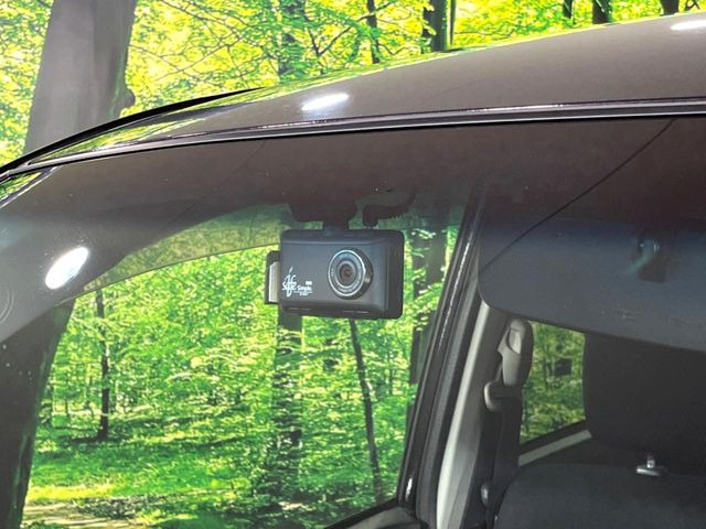 �y�h���C�u���R�[�_�[�z�h���C�u���R�[�_�[����!���s���͂������A������^�]�⎖�̂ɑ��������ہA�f���ŋL�^���A����̃��X�N�ɔ����܂��B���L�^�pSD�J�[�h�͂��q�l�����g�ł��������������K�v������܂��B