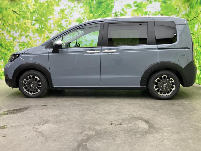 フリード1.5 クロスター