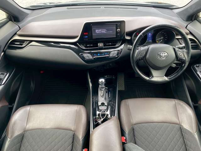 �X���[�N���X����X�͑��݌�200��ȏ�W��!���q�l�̂��C�ɓ����1�䂪�����ƌ�����܂�!�y�����ԁA���ʎԁA�L�����s���O�J�[�ɕ����ԗ��܂œX���ɖ����݌ɂ����T���ł��܂��􂨋C�y�ɂ����X��������!