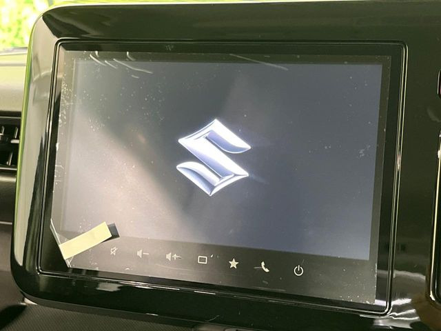 �y���[�J�[����9�^�i�r�z�C���e���A�ɗn�����ރX�^�C���b�V���ȁu��p�݌v�v���[�J�[�i�r�𑕔��􎋔F���⑀�쐫�ȂǊ�{���\�ɂ��D��A���㎿�ȃJ�[���C�t�����y���݂��������܂��B