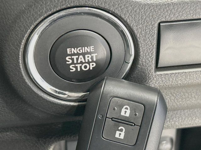 �y�L�[���X�X�^�[�g�V�X�e���z�J�o����|�P�b�g�ɓ��ꂽ�܂܂ł��h�A�̎{���E�������\�ȃX�}�[�g�L�[�𑕔��B�G���W���̃I���E�I�t�����J�M�����o���K�v����������Ƃ��Ă��֗��ł���