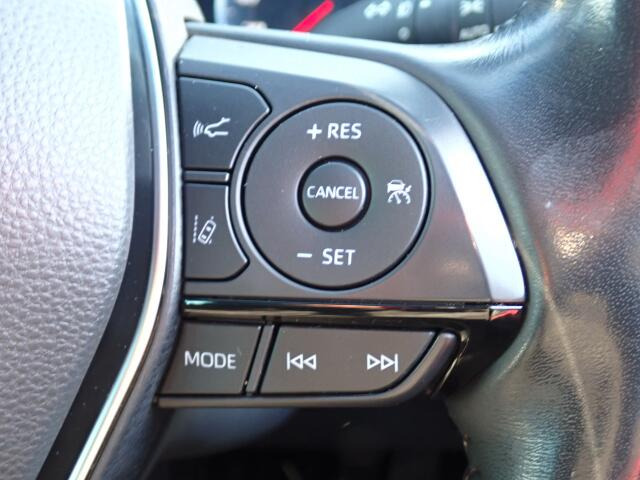 �y�N���[�Y�R���g���[���z�������H�ł̒��������s���y�Ɂ�A�N�Z���y�_���𓥂܂��Ɏԑ������ɕۂ��Ƃ��\�ł��B�O���̎ԗ������m���ĎԊԂ�ۂ悤�ɑ��x���߂��Ă���܂�!!