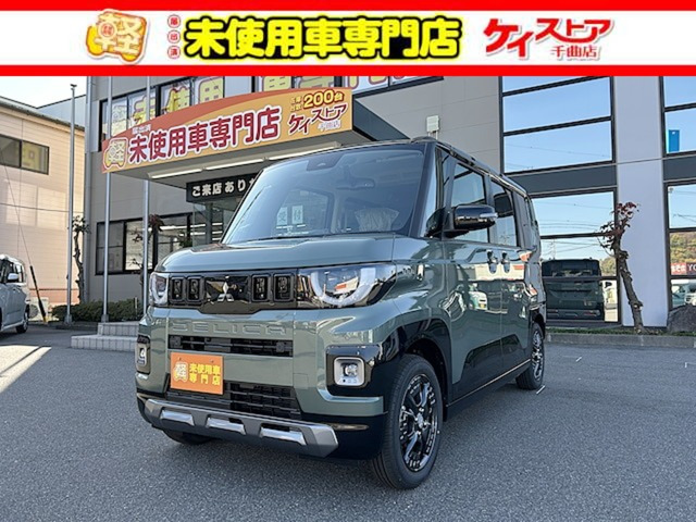 デリカミニT プレミアム 4WD