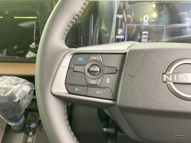 �y�v���p�C���b�g�z�������H�ł̒��������s���y��!!�a�؎��Ə��񑖍s�̃V�[���ŁA�A�N�Z���E�u���[�L�E�X�e�A�����O�������Ő��䂵�A�������^�]�̕��S���y�����Ă���܂���