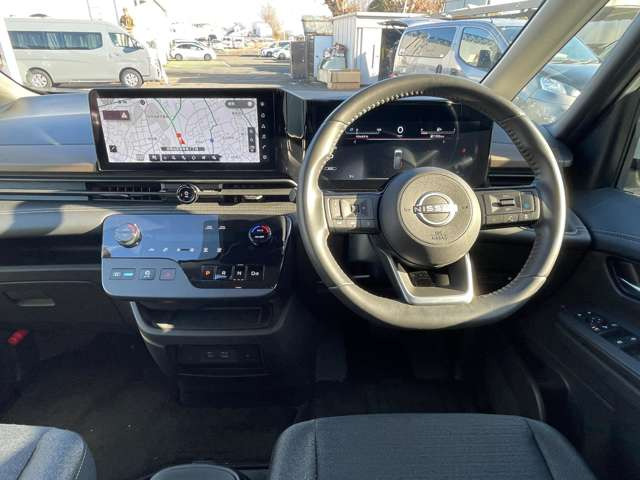 セレナ1.4 e-POWER ハイウェイスターV