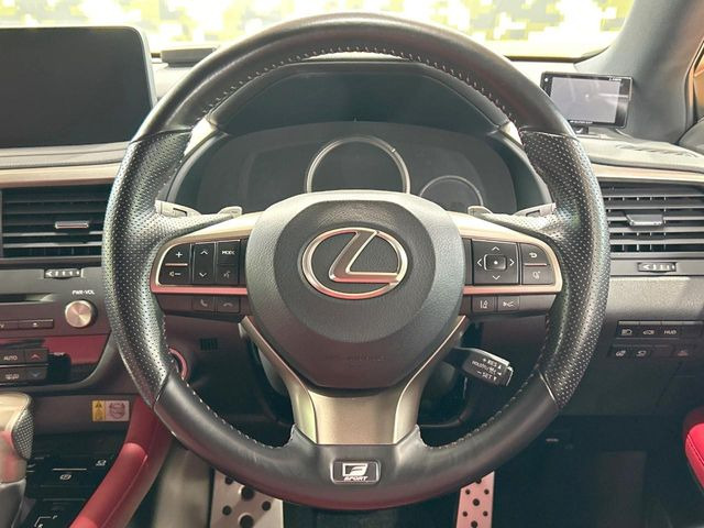 �y�����v�����X�e�A�����O�z�㎿�Ȋv���g�p���邱�ƂŁA��ɂ����������݂ƂĂ��^�]���₷���n���h���ł���