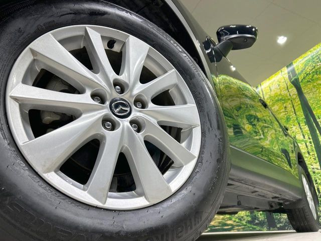 �y����17�C���`�A���~�z�C�[���z�O�ςɃ}�b�`���������A���~�z�C�[���𑕒����Ă���܂��B�e��ЊO�A���~�z�C�[����A�X�^�b�h���X�^�C�����戵�����Ă���܂��B���񂲑��k����������