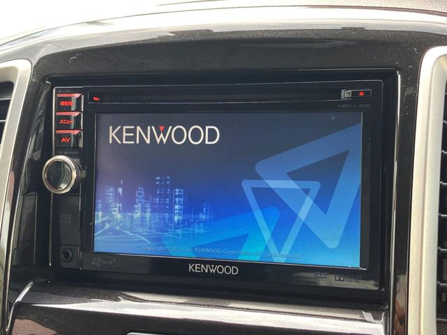 ���ЊO�������[�i�r�t���ԗ��ł��̂ŁA�h���C�u�����S�ł����������e��ŐV�i�r������]�̂��q�l�̓X�^�b�t�܂ł����k��������