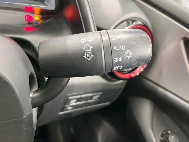 �y�I�[�g���C�g�z����̖��邳�ɉ����Ď����Ńw�b�h���C�g�̓_���E�������ł���@�\�ł�!���C�g�̕t���Y��E�����Y��Ȃǂ������Ȃ�A�J�̓���[���̑��s�����S!�g���l���ʉߎ����֗��ł��ˁ�