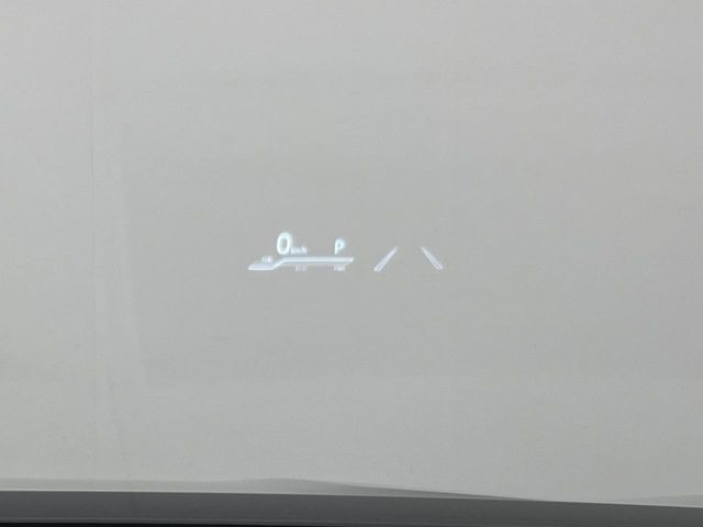 �y�J���[�w�b�h�A�b�v�f�B�X�v���C�z���݂̑��x�⑖�s�����f�W�^���\���ŉ^�]�ȑO���̃K���X�ɓ��e!�J���[�t���Ŏ��F���������A�^�]���ڐ������炳���K�v�ȏ����m�F�ł���̂łƂ��Ă��֗��ň��S!