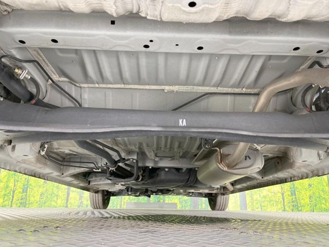 下回りがきれいなうちに、防錆加工の施工がオススメ。降雪地域はもちろん、沿岸部にお住いの方や、趣味でマリン・ウィンタースポーツをされる方にご好評いただいております。