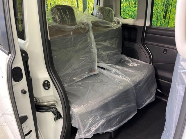 ���i���ȃI���W�i���t���A�}�b�g���I�v�V�����ɂĂ��p�ӂ��Ă���܂��B���D���ȃf�U�C����J���[�����Ԃɍ��킹�đI��ł����������Ƃ��ł��܂���