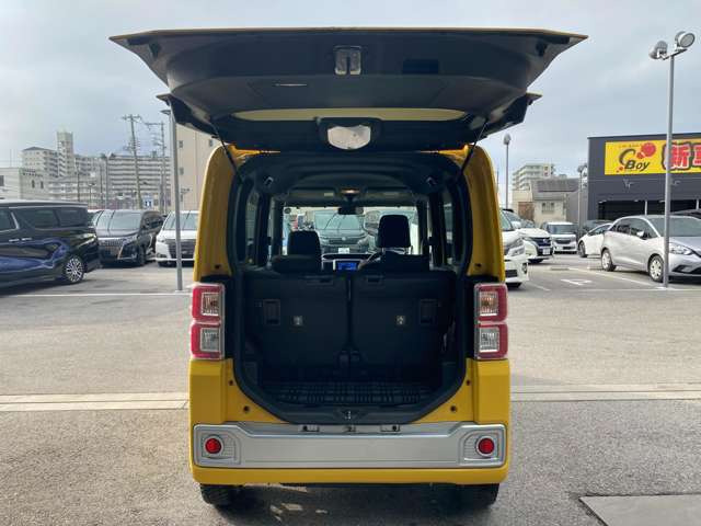 �F���C���^�[���炨�Ԃ�3���ƃA�N�Z�X�֗�!�߂��ɂ͗L���ό��n�̕F���������܂��̂ŁA�ό��ƍ��킹�Ă̂����X���ǂ��ł��ˁ􊈋C���鎩���̃X�^�b�t�����q�l�̂����X�����҂����Ă���܂�!