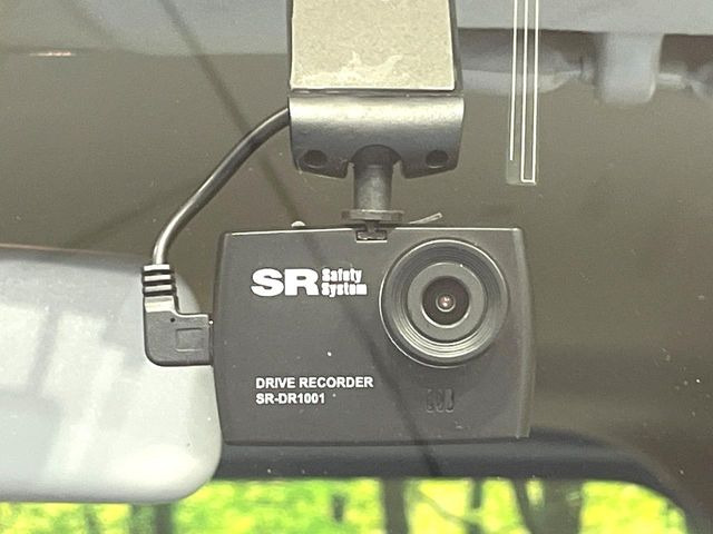 �y�h���C�u���R�[�_�[�z�h���C�u���R�[�_�[����!���s���͂������A������^�]�⎖�̂ɑ��������ہA�f���ŋL�^���A����̃��X�N�ɔ����܂��B���L�^�pSD�J�[�h�͂��q�l�����g�ł��������������K�v������܂��B