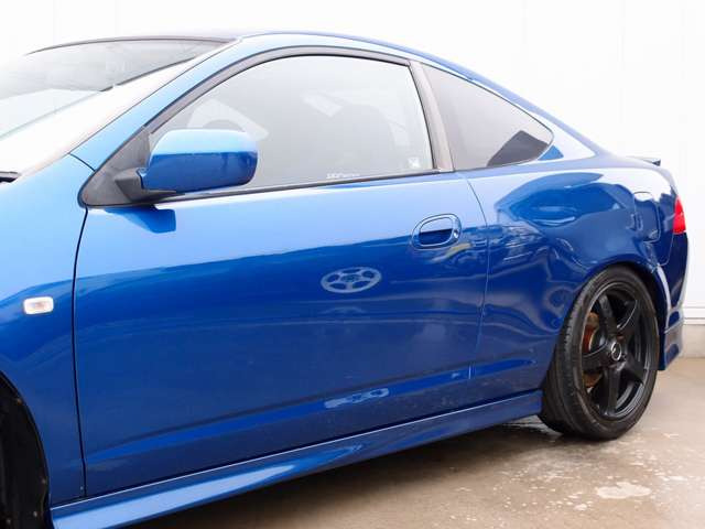 MOMO�X�e�A�����O/RECARO�V�[�g��r/�O��h�����R/Marksman�L�[���X/�ЊO���W�G�[�^�[/�v�b�V���X�^�[�g/���[�_�[�T�m�@/VTEC�G���W��/�l�C�̃A�[�N�e�B�b�N�u���[�p�[���O���F