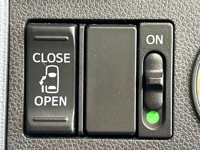 �y�p���[�X���C�h�h�A�z�X�}�[�g�L�[��^�]�Ȃ̃X�C�b�`�ŃX���C�h�h�A�̊J���\���d��������͂����ăh�A���J����K�v�������A���������q�l�ł��A�d���ו��������Ă��鎞�����N�ɊJ���߂ł��܂���